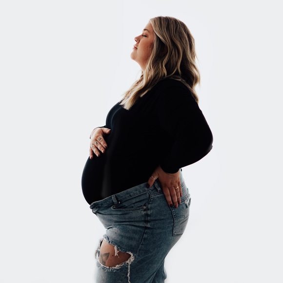 Meet Your Posher - Picture 3 of 6